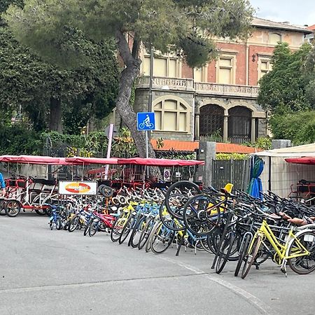 Casa Rosa Lucia Centrale Con Parcheggio San Remo Exterior foto