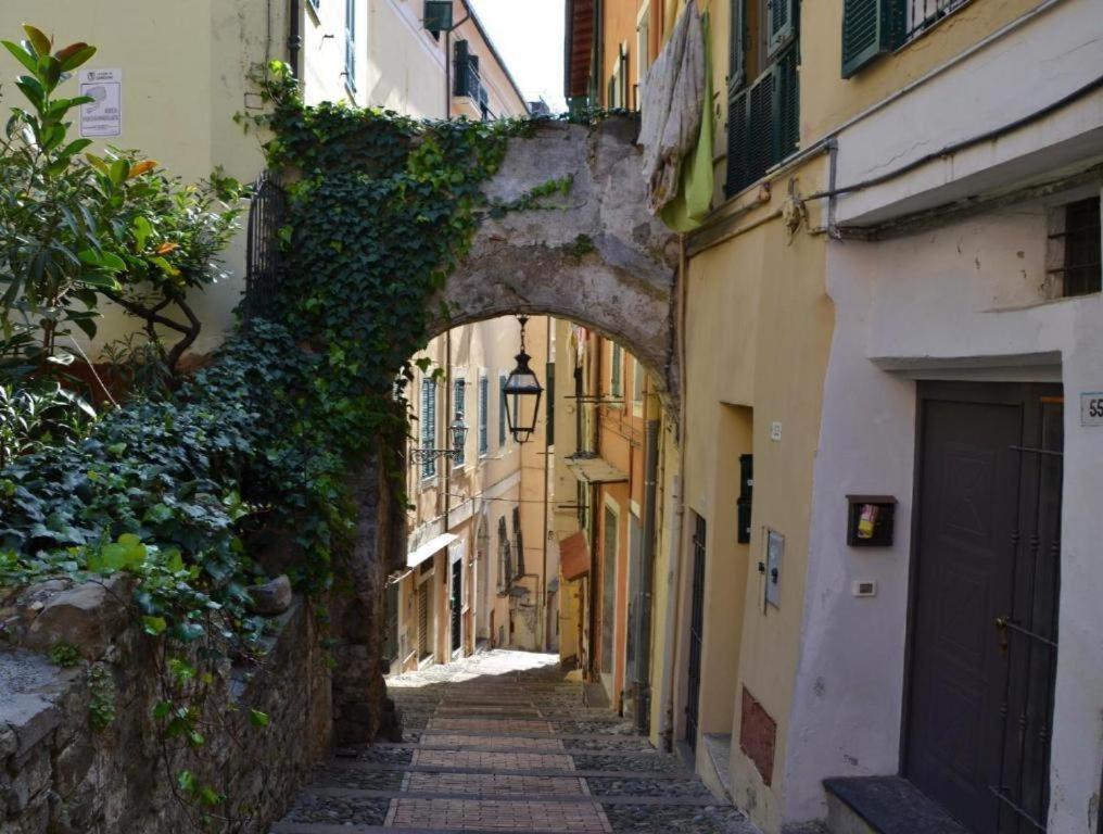 Casa Rosa Lucia Centrale Con Parcheggio San Remo Exterior foto
