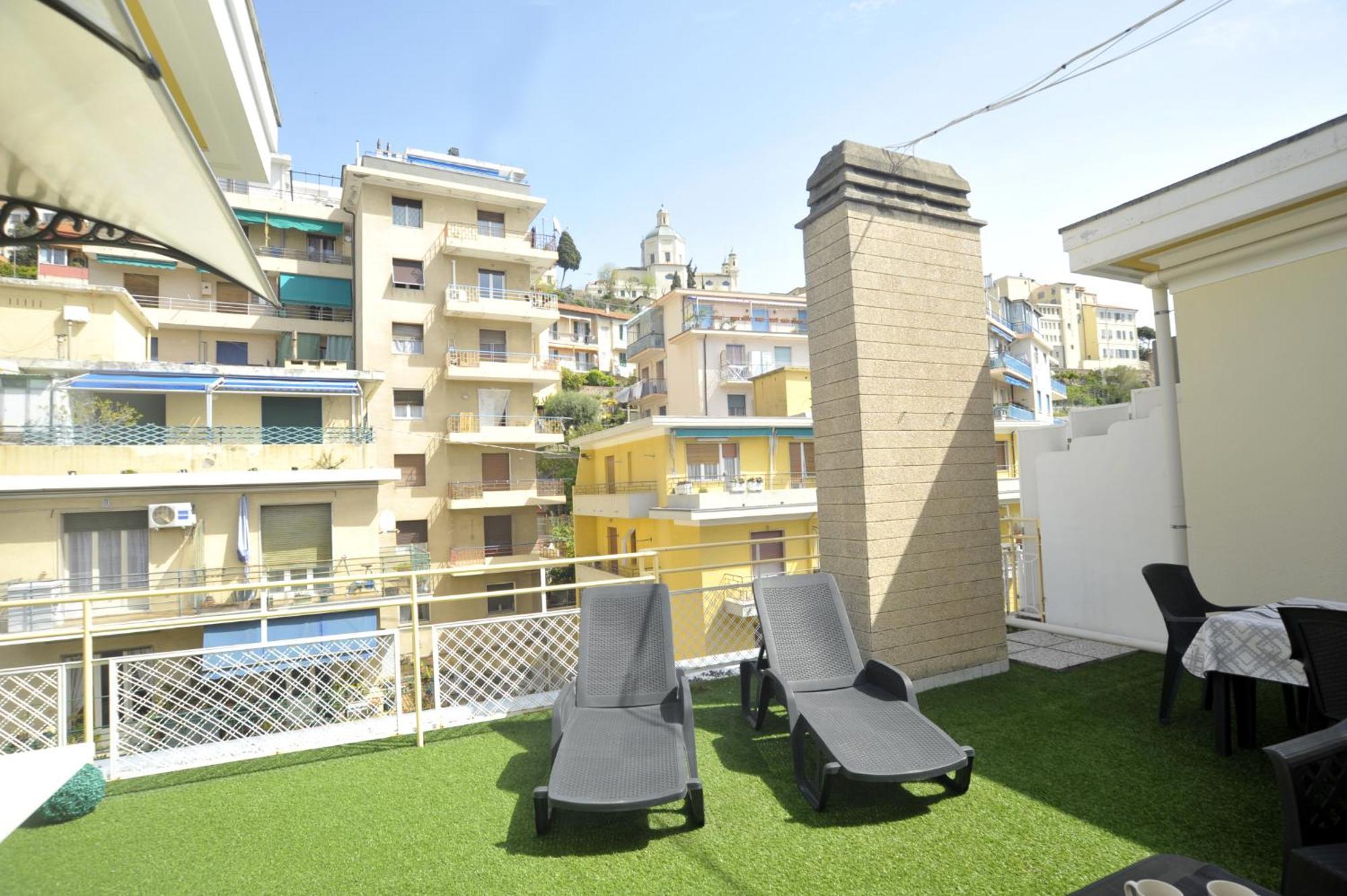 Casa Rosa Lucia Centrale Con Parcheggio San Remo Exterior foto
